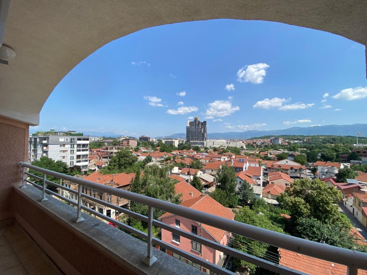 S Apartment Скопье Экстерьер фото